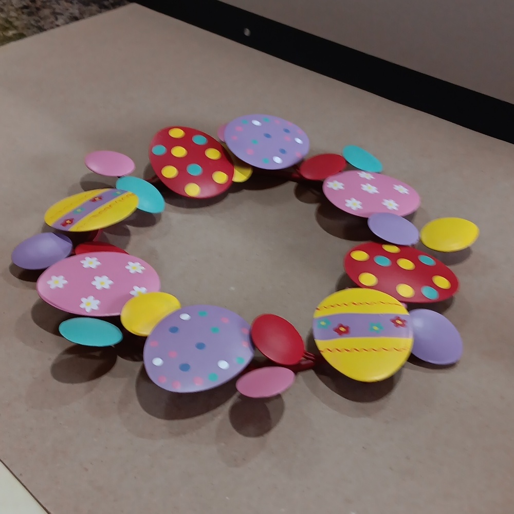 Metal Easter Egg door decor